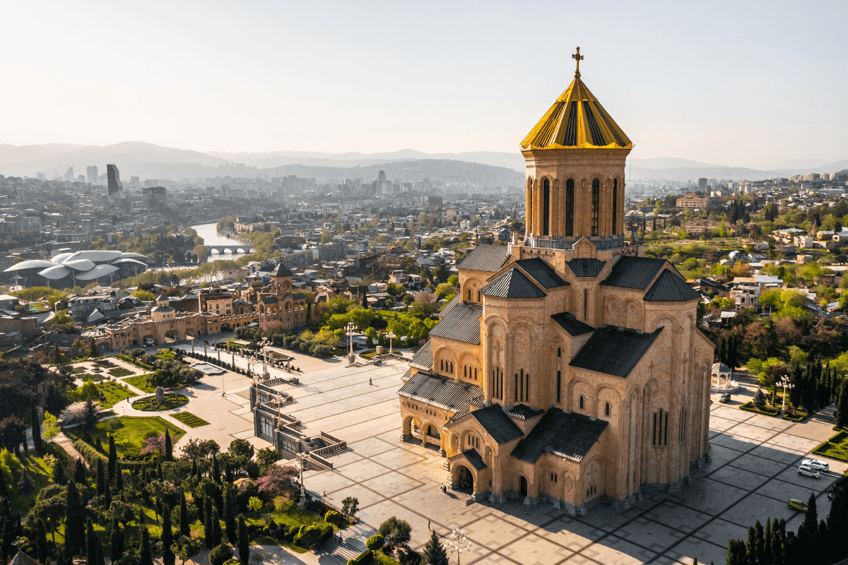 10 Tage Rundreise Georgien Sioni Kathedrale in Tiflis